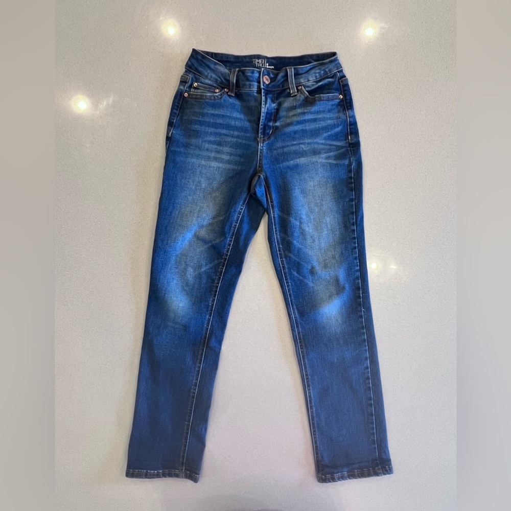 Time and Tru Women's Jeans 6 Straight